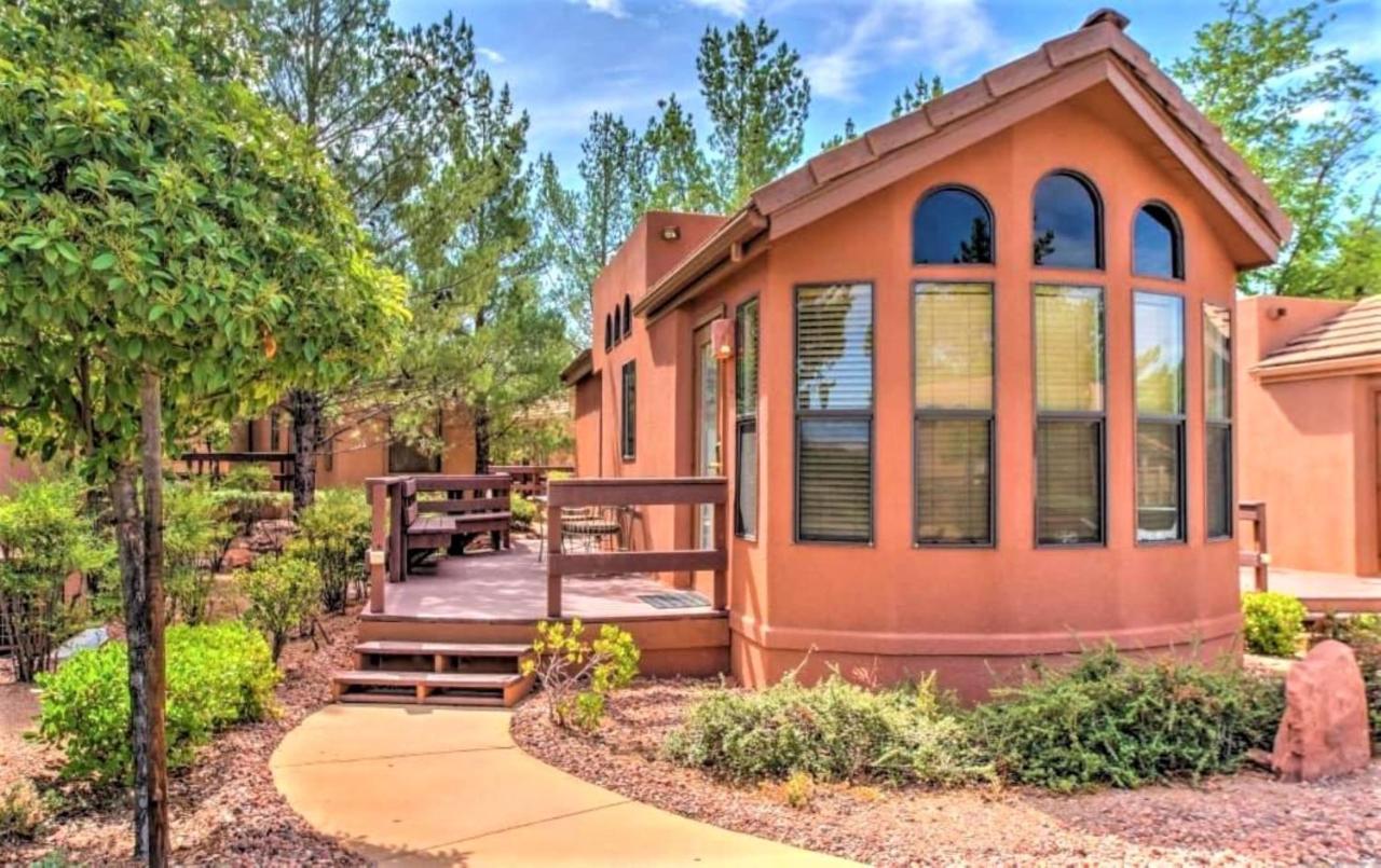 Sedona Pines Resort Exterior photo A typical home in the Village at Grand Canyon on the South Rim