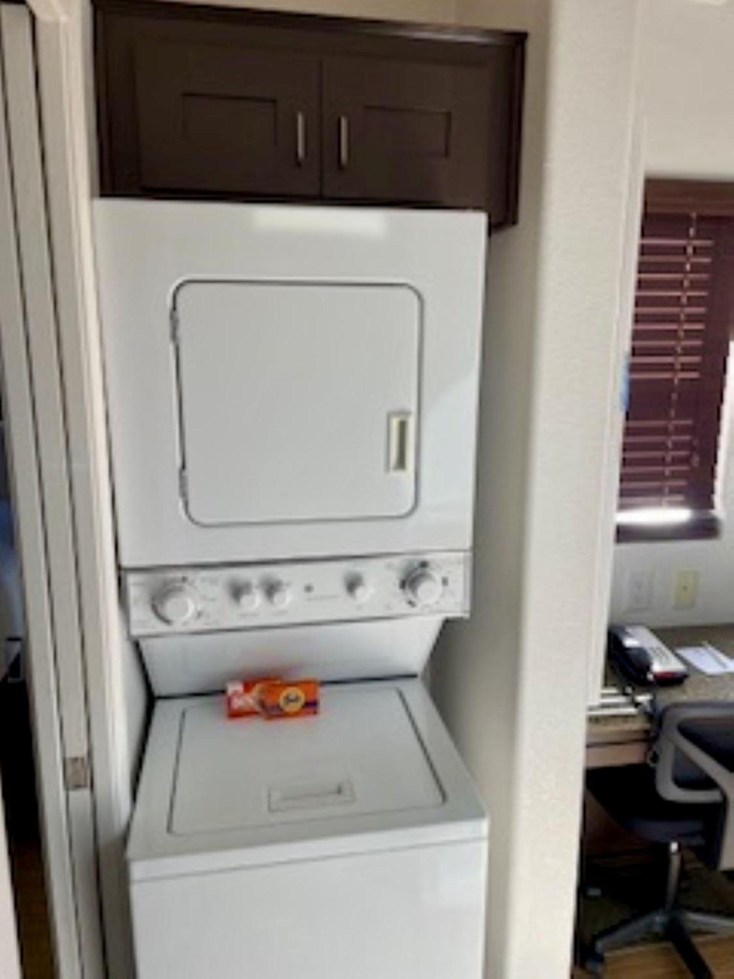 Sedona Pines Resort Exterior photo A typical tumble dryer